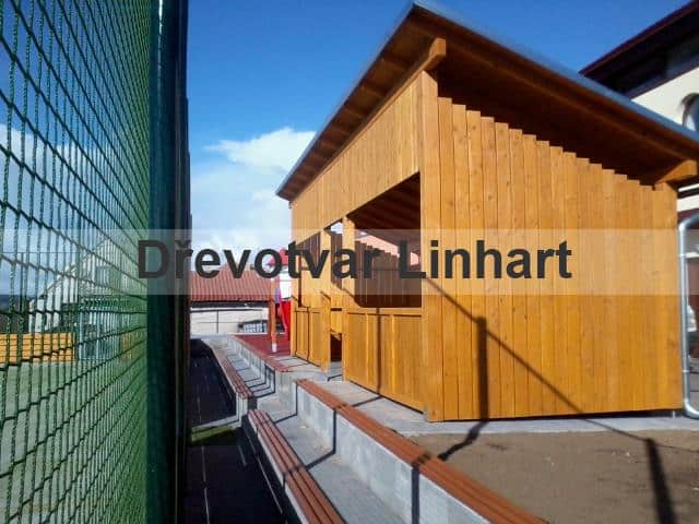 Kabina ve sportovním areálu